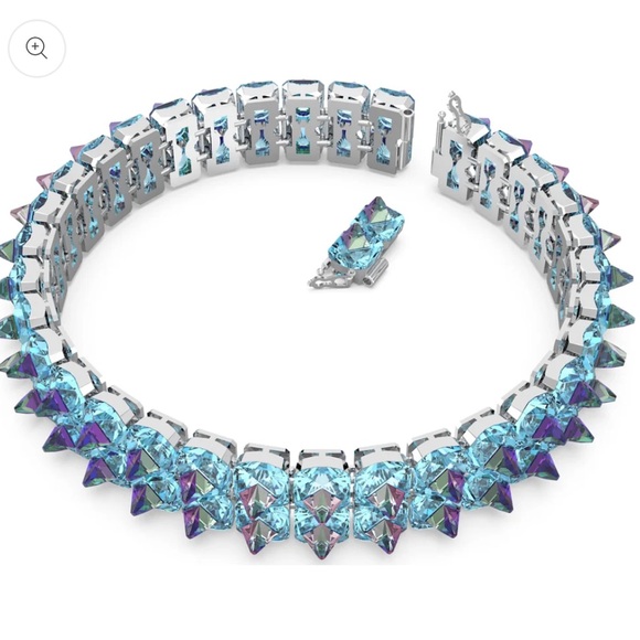 NIB SWAROVSKI Ortyx choker, Pyramid cut, Blue, Rhodium plated - Picture 3 of 7